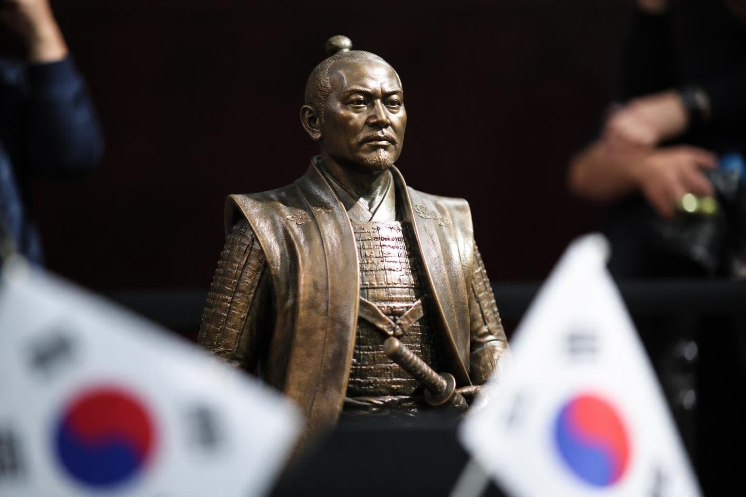 도요토미 흉상 세우고 태극기 제지... 일본 아이치 준비 논란