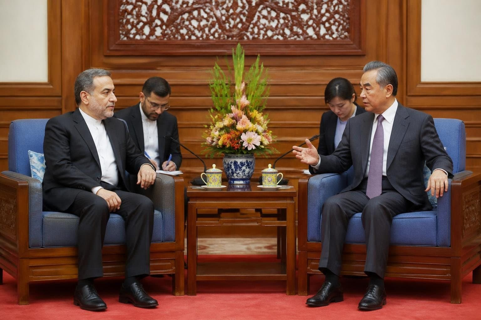 미중 정상회담 앞둔 중국·이란 외교장관 회담…종전 MOU 이행 촉구