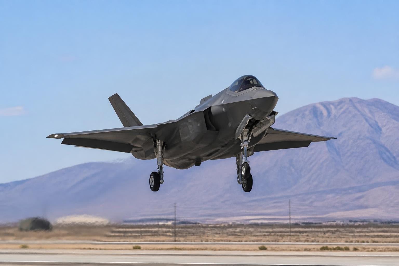 독일 첫 F-35A 전투기 미국서 초도비행 성공, 루프트바페 5세대 시대 개막