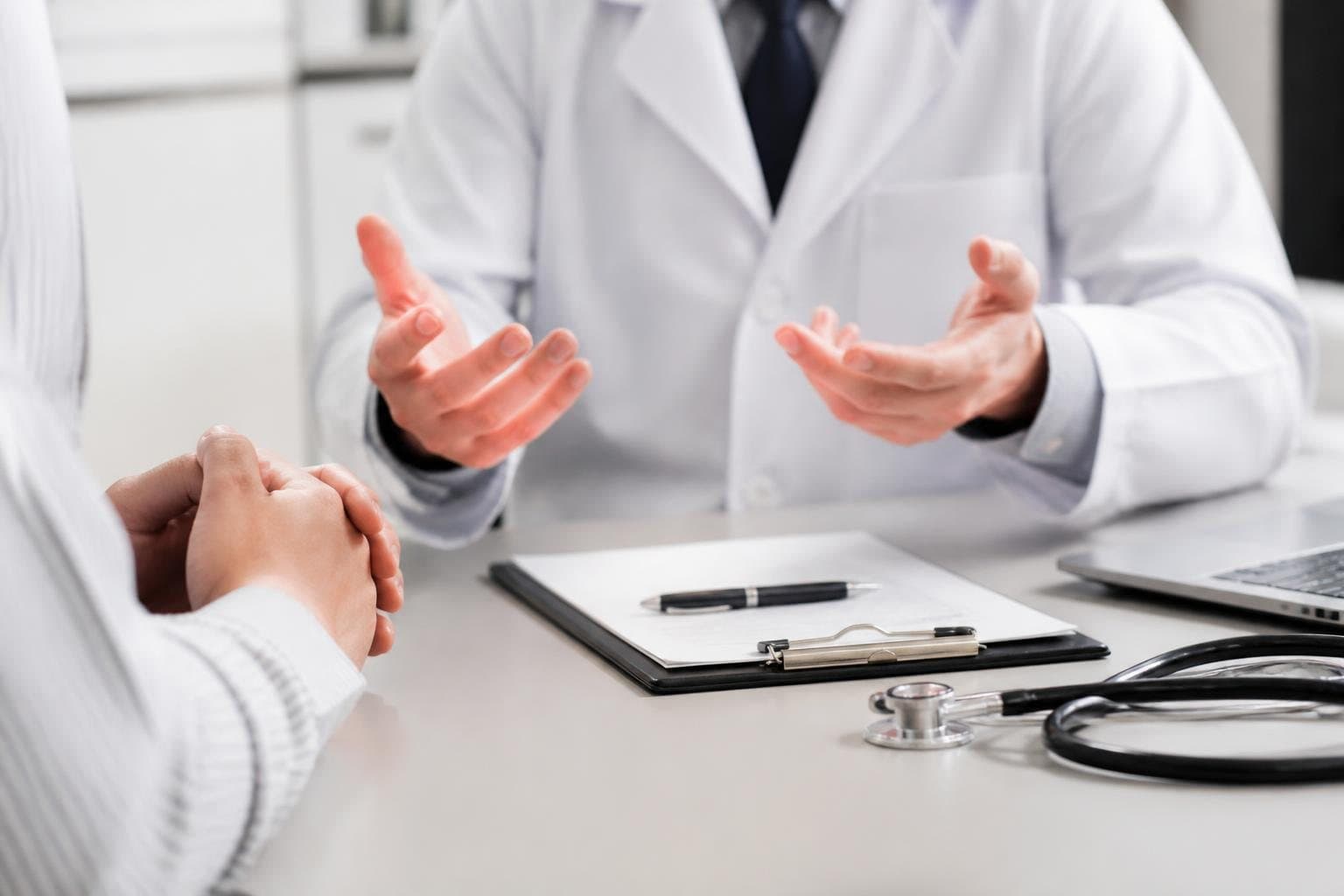 병원급 비급여 진료비 반년 새 9% 급증…도수치료·1인실 주도