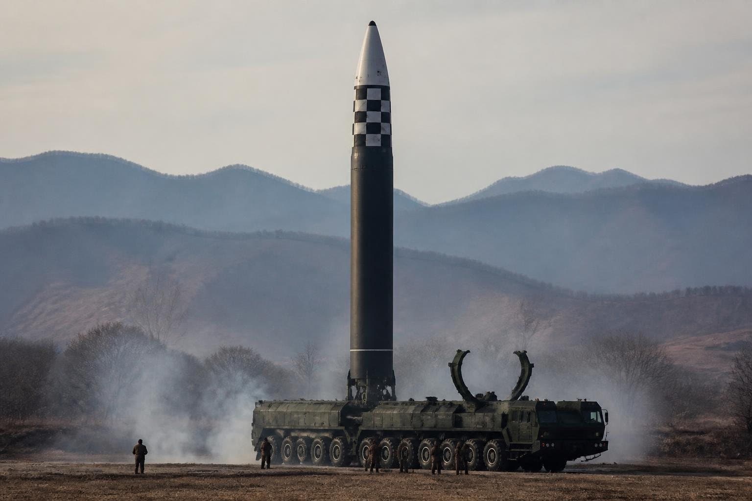 IAEA 총회 '북한 핵보유국 지위 인정 안 한다' 결의