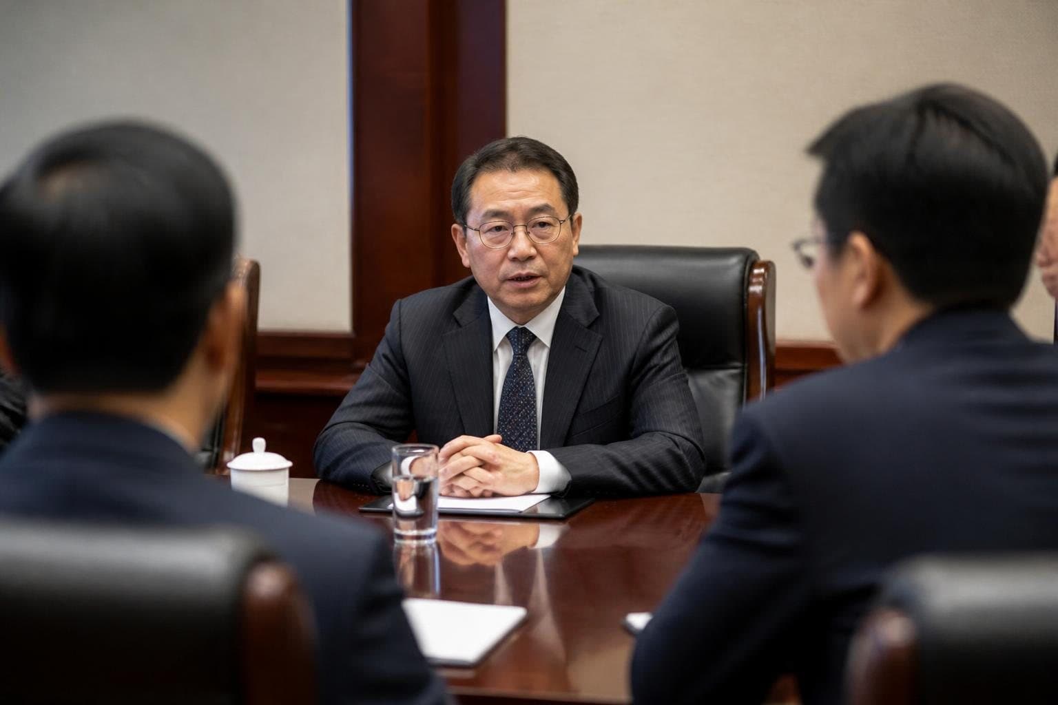 노재헌 주중대사 '중국의 건설적 역할' 견인