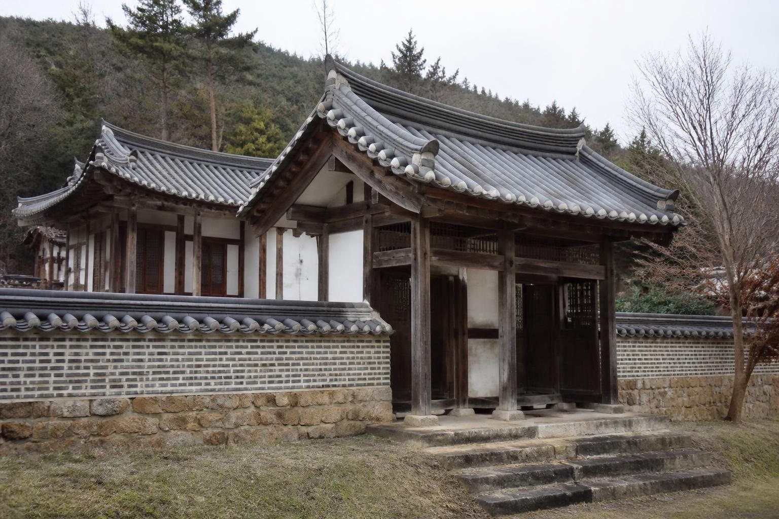 조선 성리학자 회재 이언적 묘소 지킨 '포항 달전재사' 민속문화유산 지정