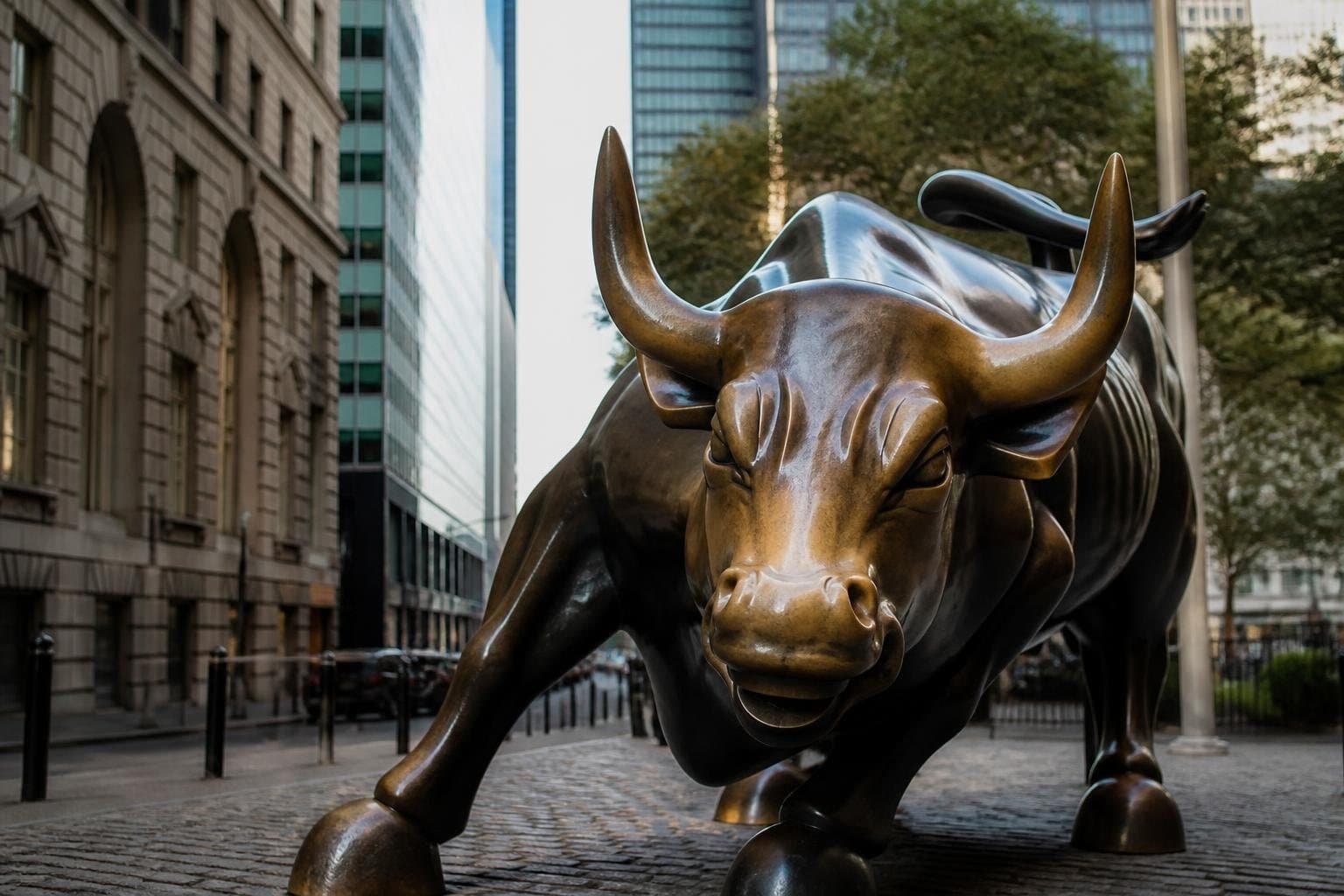 레딧, S&P 500 지수 편입…주가 12.63% 급등