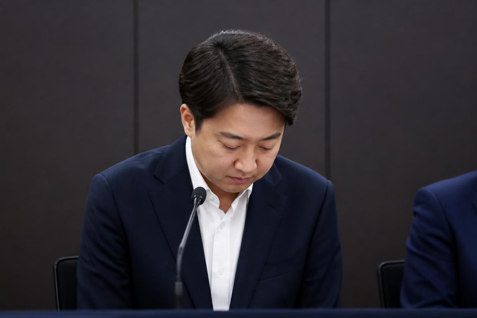 이준석, 지방선거 패배·정이한 피습 자작극 사태 책임지고 대표직 사임