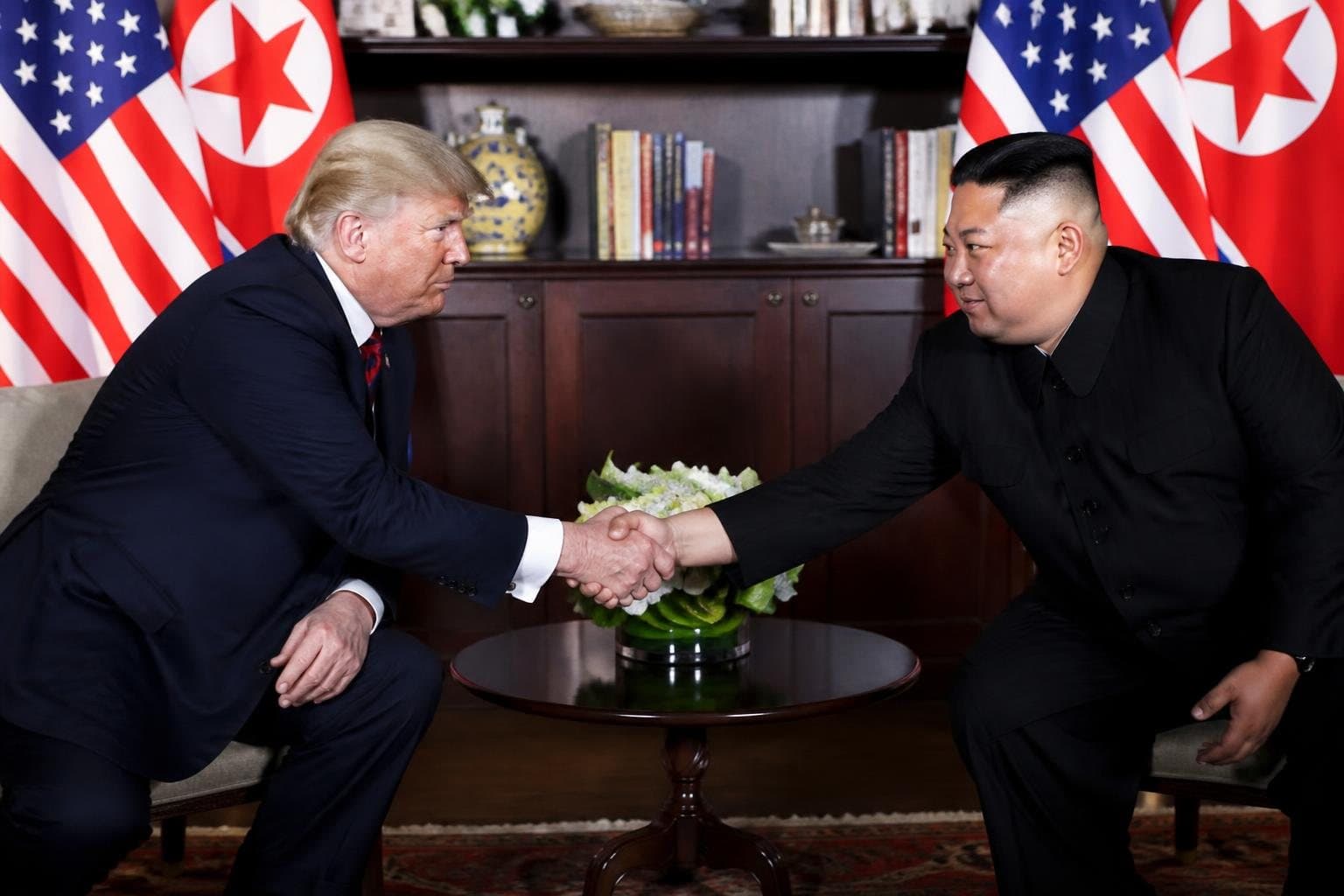 트럼프, 김정은과 11월 전 접촉 후 중간선거 뒤 2차 회담 추진