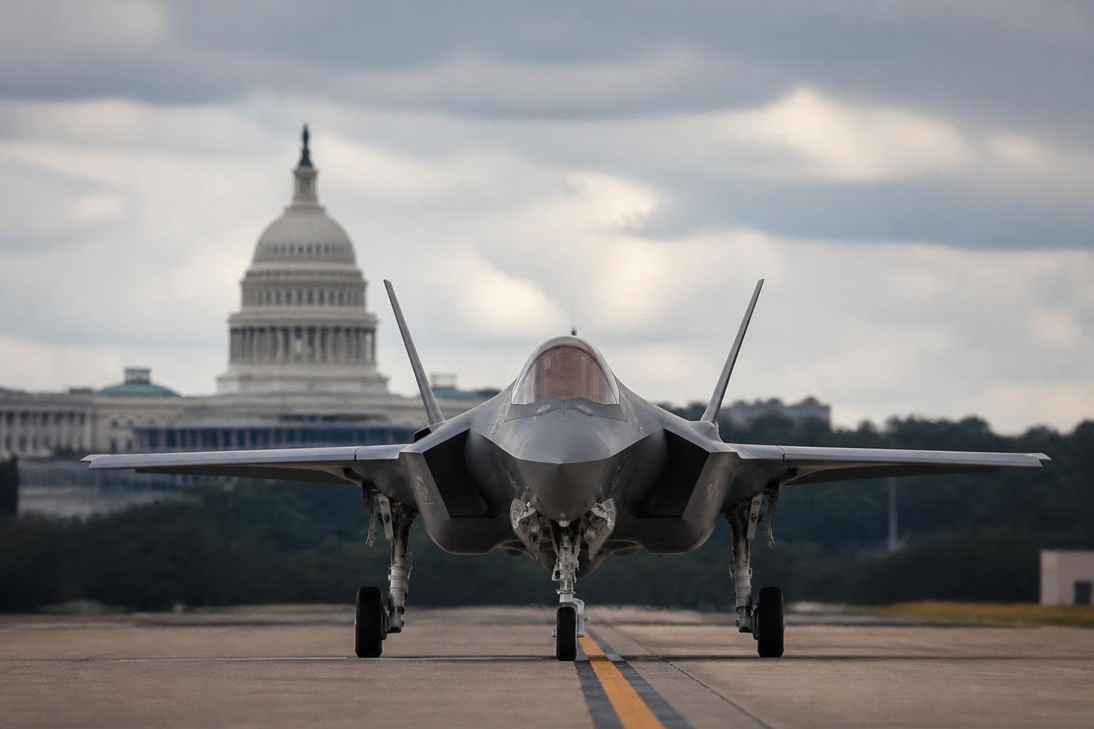 미 정보기관, 사우디아라비아 F-35 도입에 중국의 기술 접근 우려